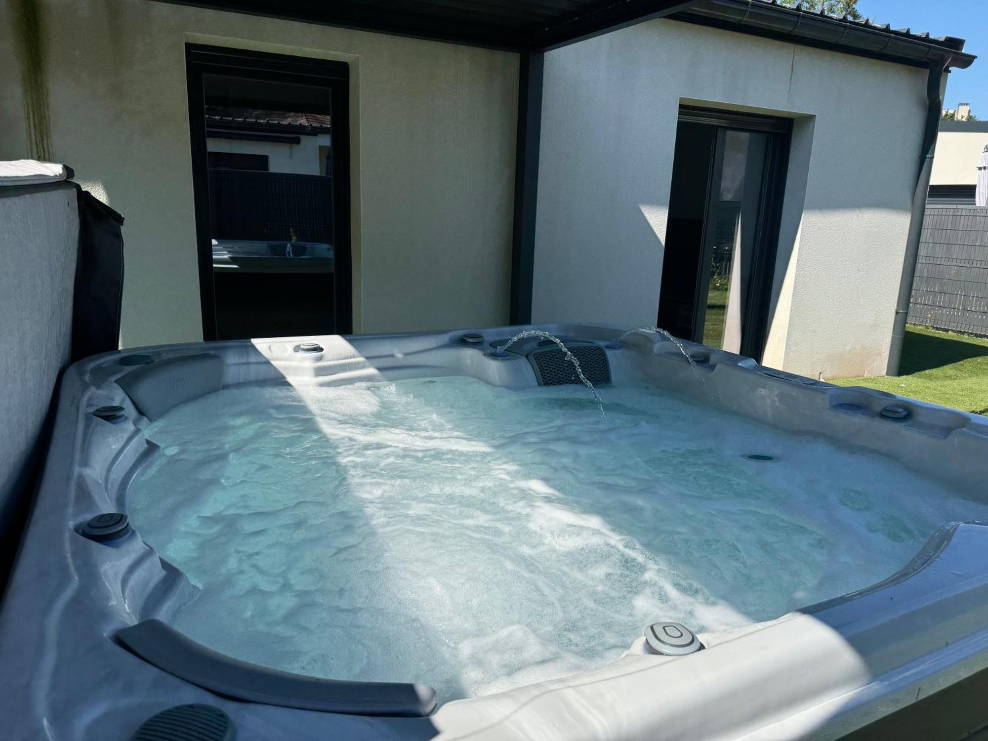 Maison Avec Jacuzzi Et Sauna Villa *